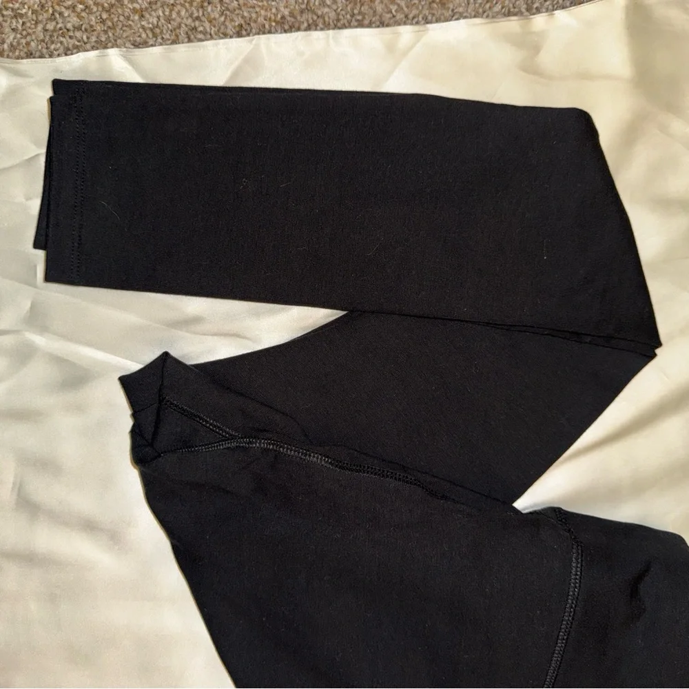 NWOT Pact Organic Cotton Black Leggings - Picture 6 of 9